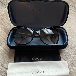 Gucci Sunglasses Style: GG0508S